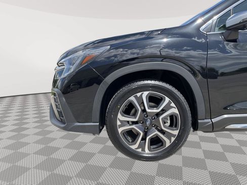 Used 2023 Subaru Ascent Limited w/ Technology Package AWD/4WD image 10