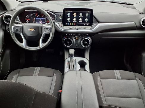Used 2023 Chevrolet Blazer LT w/ Driver Confidence Package image 8