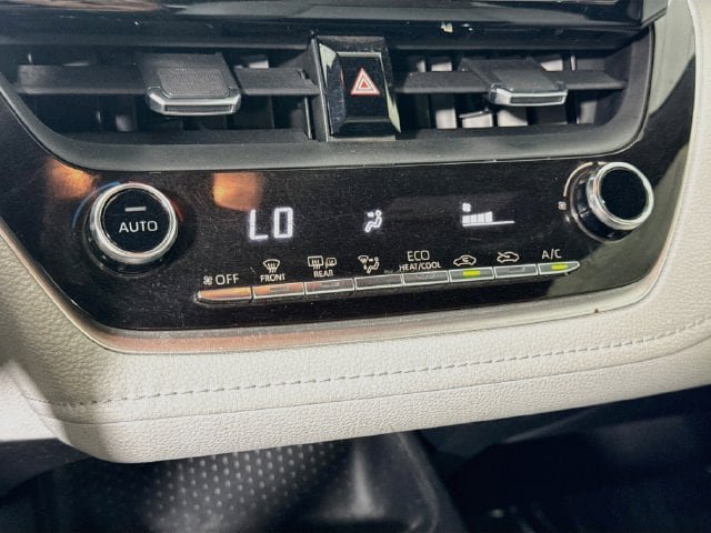 Certified 2019 Toyota Corolla SE w/ Carpet Mat Package FWD image 17