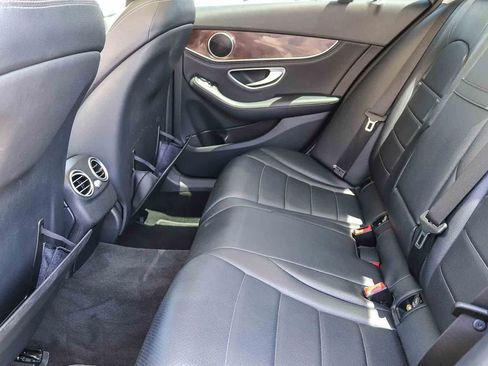 Used 2015 Mercedes-Benz C 300 4MATIC Sedan image 18