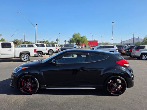 Used 2015 Hyundai Veloster Turbo w/ Option Group 04 FWD image 2