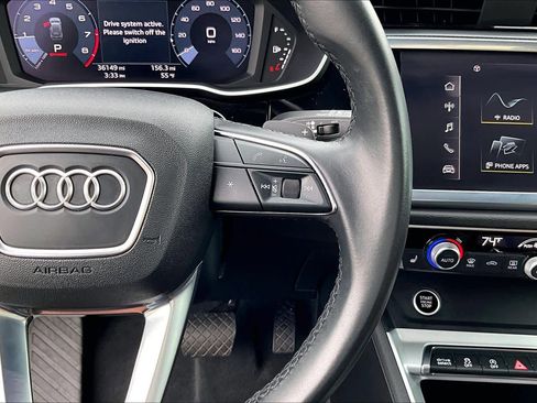 Used 2022 Audi Q3 2.0T Premium w/ Convenience Package image 23