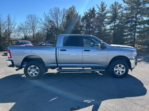 Used 2024 RAM 2500 Big Horn w/ Bed Utility Group image 4