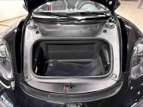 Used 2021 Porsche 718 Boxster Spyder RWD image 34