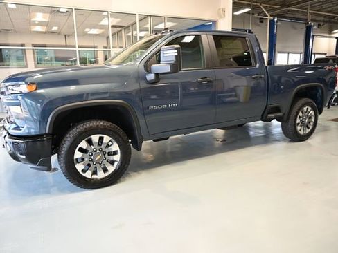 New 2026 Chevrolet Silverado 2500 Custom w/ Custom Value Package AWD/4WD image 8