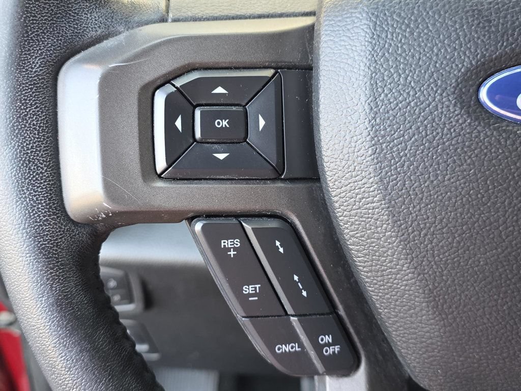 Used 2018 Ford Expedition XLT w/ Equipment Group 202A RWD image 31