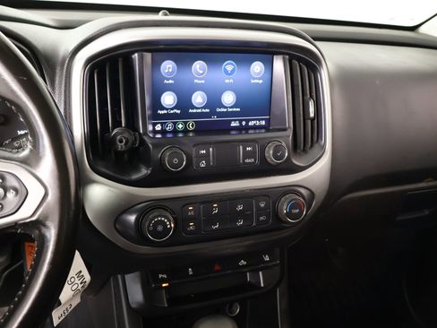 Used 2022 Chevrolet Colorado LT w/ Fleet Safety Package image 5