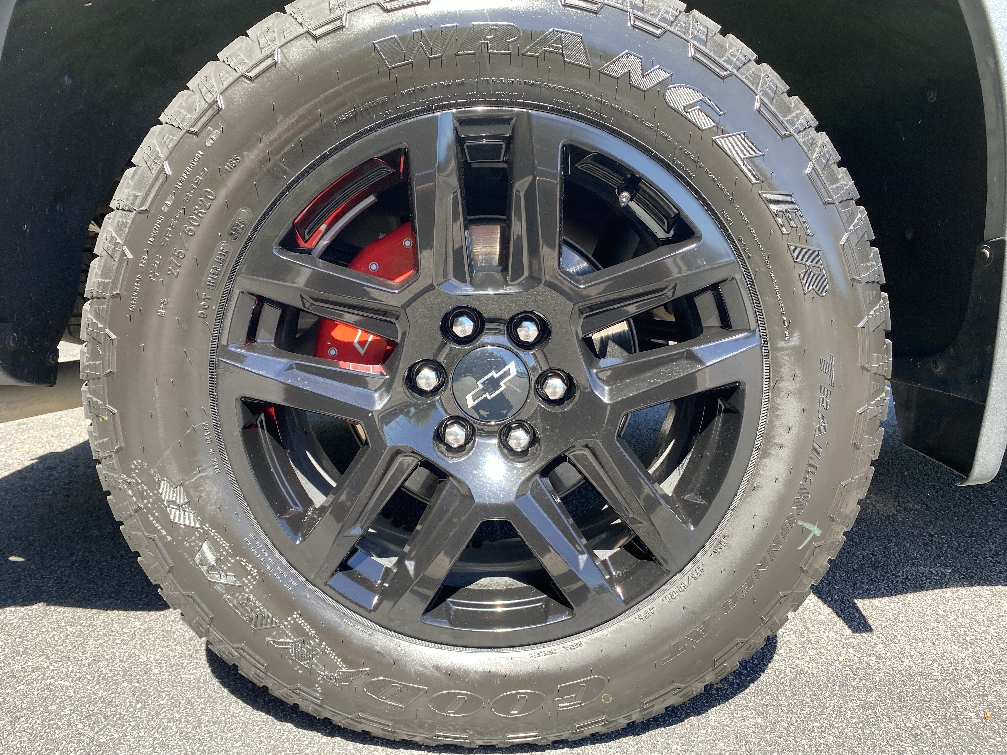 Used 2024 Chevrolet Silverado 1500 LT w/ Convenience Package II RWD image 15