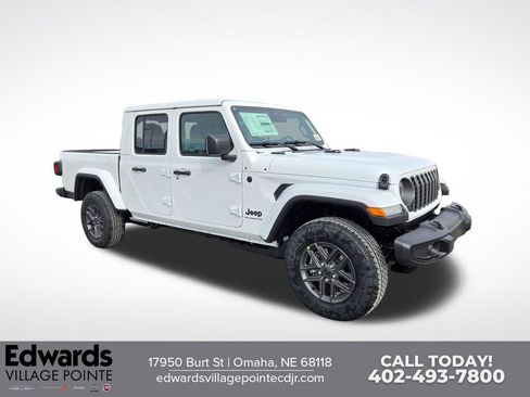 New 2026 Jeep Gladiator Sport AWD/4WD image 1