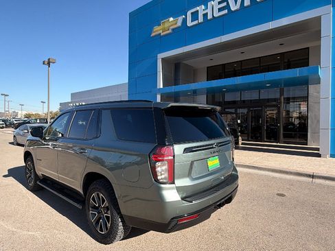 Used 2024 Chevrolet Tahoe Z71 image 3