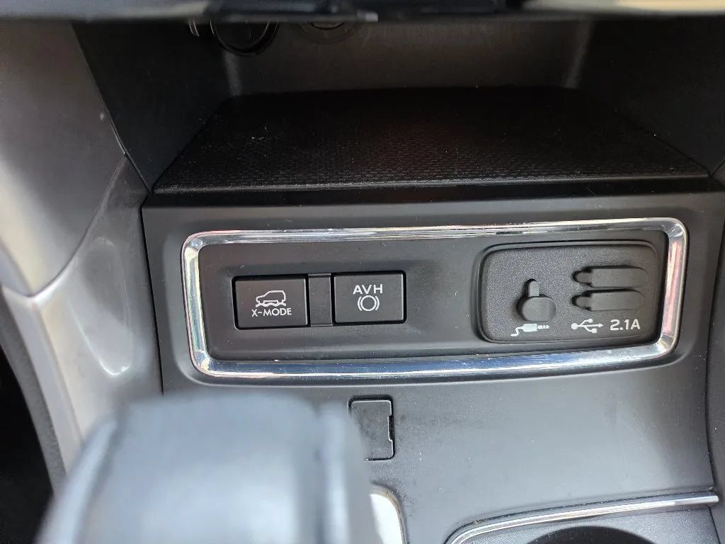Used 2020 Subaru Ascent Premium w/ Sport Package AWD/4WD image 35