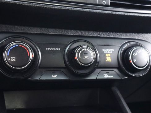 Used 2020 Kia Forte LXS FWD image 23
