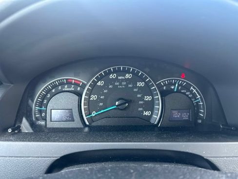 Used 2012 Toyota Camry LE FWD image 16