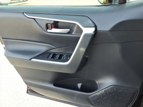 Certified 2023 Toyota RAV4 AWD Hybrid image 8