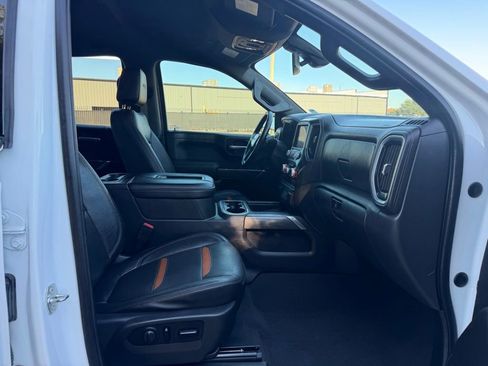 Used 2019 GMC Sierra 1500 AT4 w/ AT4 Premium Package image 17
