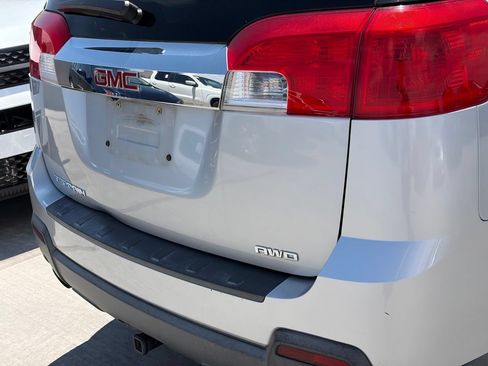 Used 2015 GMC Terrain SLE w/ Chrome Edition AWD/4WD image 4