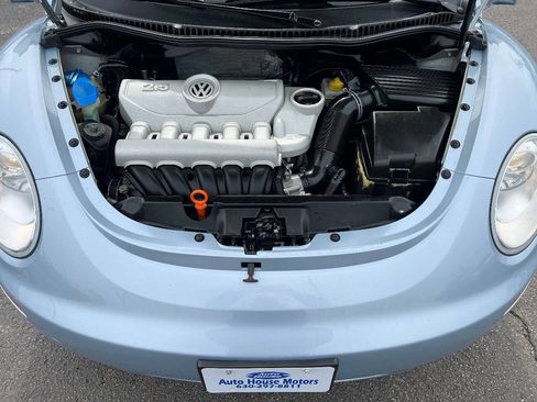 Used 2009 Volkswagen Beetle S image 37