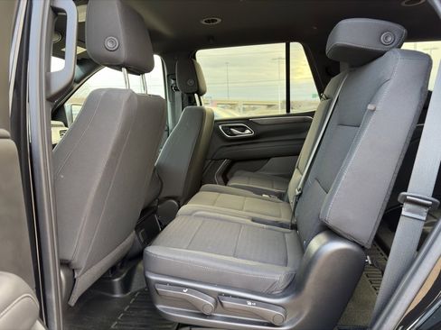 Used 2022 Chevrolet Tahoe 2WD image 10