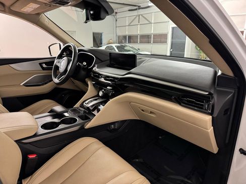 Used 2023 Acura MDX SH-AWD w/ Technology Package image 44