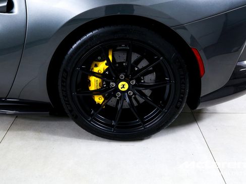 Used 2021 Ferrari 812 GTS RWD image 32