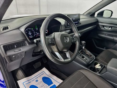 Used 2024 Honda CR-V Sport image 11