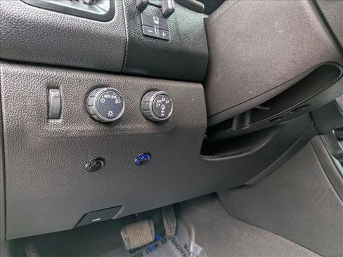 Used 2022 Chevrolet Colorado ZR2 image 16
