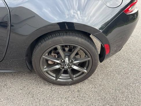 Used 2017 MAZDA MX-5 Miata RF Club RWD image 8