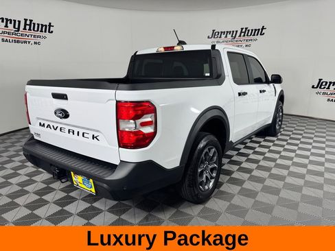 Used 2025 Ford Maverick XLT w/ XLT Luxury Package AWD/4WD image 6