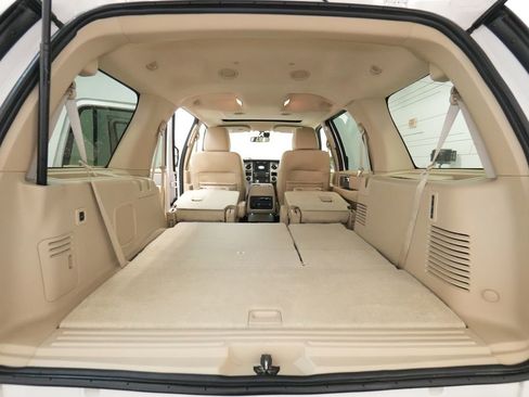 Used 2016 Ford Expedition Limited w/ Equipment Group 301A image 31