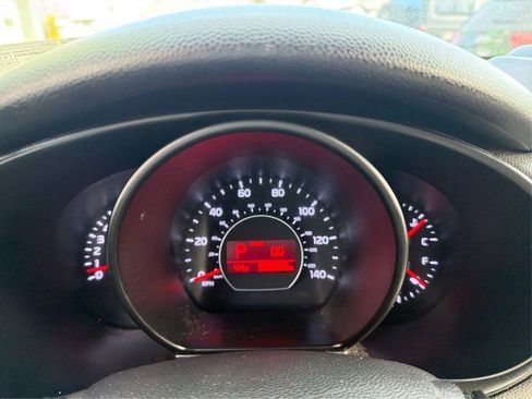 Used 2014 Kia Soul + image 16