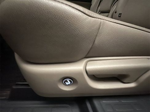 Used 2016 Honda Pilot EX-L image 13