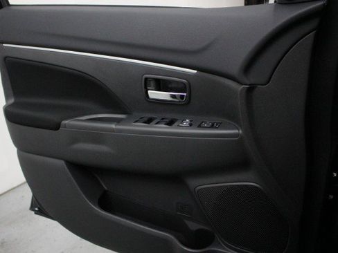 New 2026 Mitsubishi Outlander Sport ES image 15