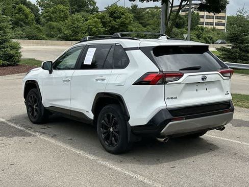 Used 2023 Toyota RAV4 SE w/ Convenience Package AWD/4WD image 23