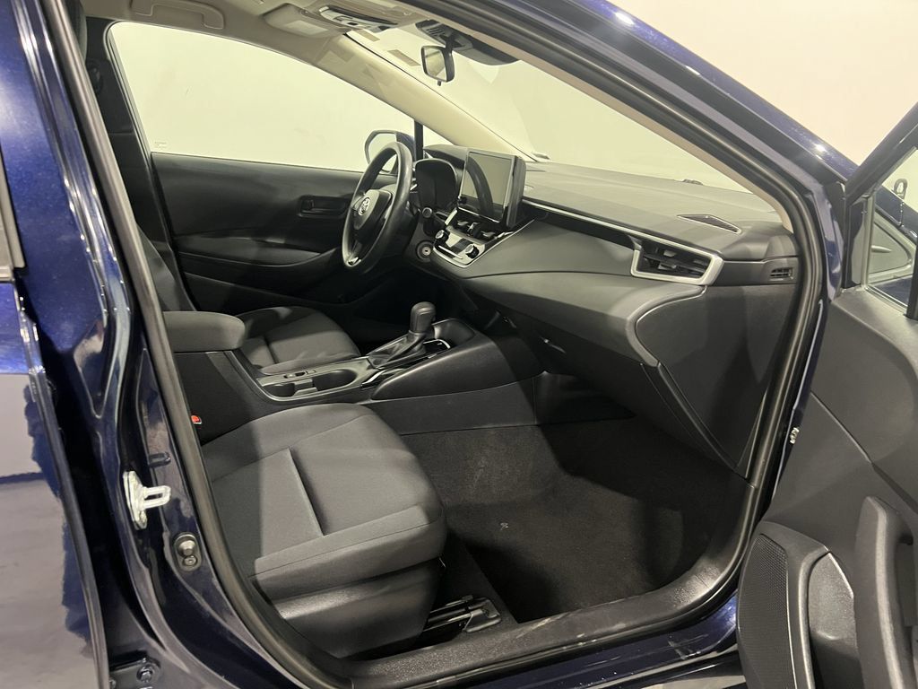 Used 2024 Toyota Corolla LE FWD image 23