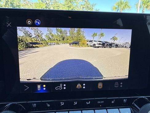 New 2026 Chevrolet Colorado ZR2 w/ Technology Package image 25