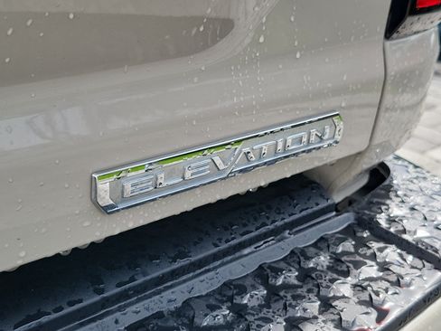 New 2026 GMC Canyon Elevation w/ Convenience Package RWD image 7