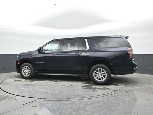 Used 2022 Chevrolet Suburban LS AWD/4WD image 8