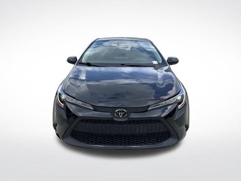 Used 2024 Toyota Corolla LE FWD image 2