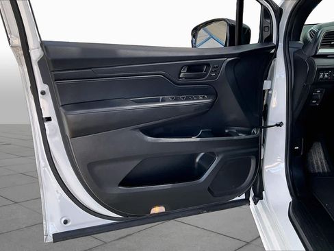 Used 2025 Honda Odyssey Sport-L image 22