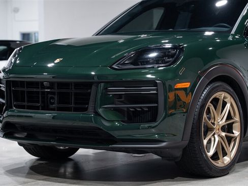 Used 2024 Porsche Cayenne Turbo GT AWD/4WD image 71
