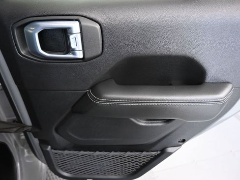 Used 2021 Jeep Wrangler Unlimited Sahara w/ Cold Weather Group image 36