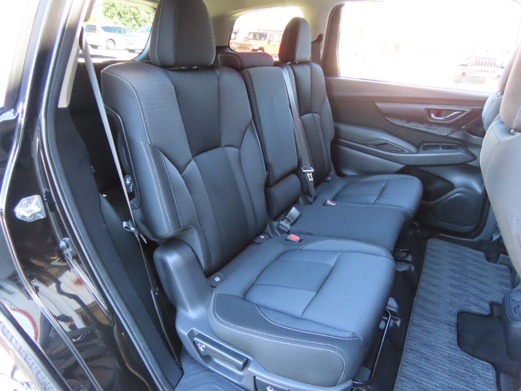 Used 2023 Subaru Ascent Premium AWD/4WD image 31