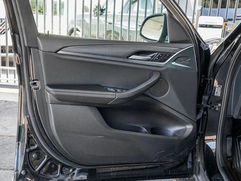 Used 2023 BMW X3 xDrive30i w/ Premium Package image 9