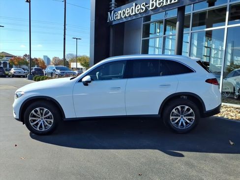 Certified 2026 Mercedes-Benz GLC 300 4MATIC image 3