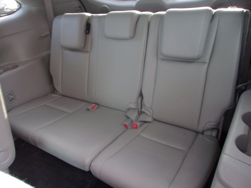 Used 2014 Toyota Highlander Limited AWD/4WD image 17