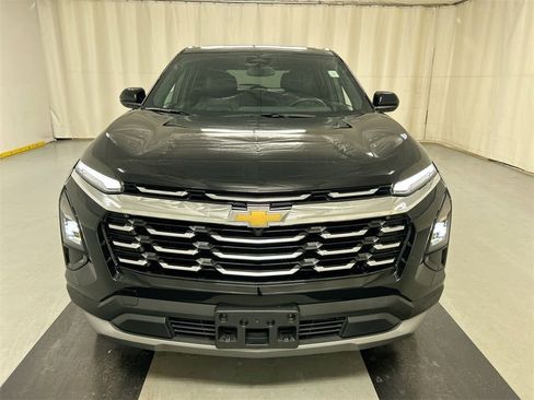 New 2026 Chevrolet Equinox LT w/ Convenience Package II image 30