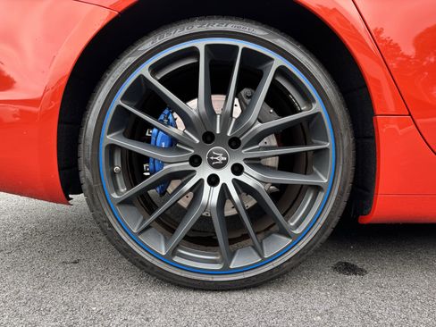 Used 2023 Maserati Ghibli F Tributo AWD/4WD image 16
