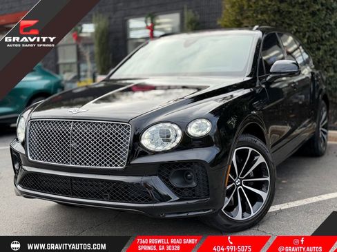 Used 2023 Bentley Bentayga image 1