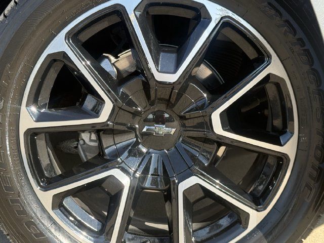 Certified 2025 Chevrolet Tahoe RST w/ RST Capability Package AWD/4WD image 11