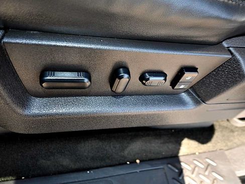 Used 2012 Ford F150 Raptor w/ Raptor Luxury Pkg AWD/4WD image 18